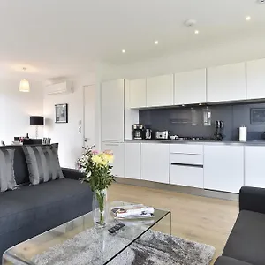 Shoreditch City Living Apartment